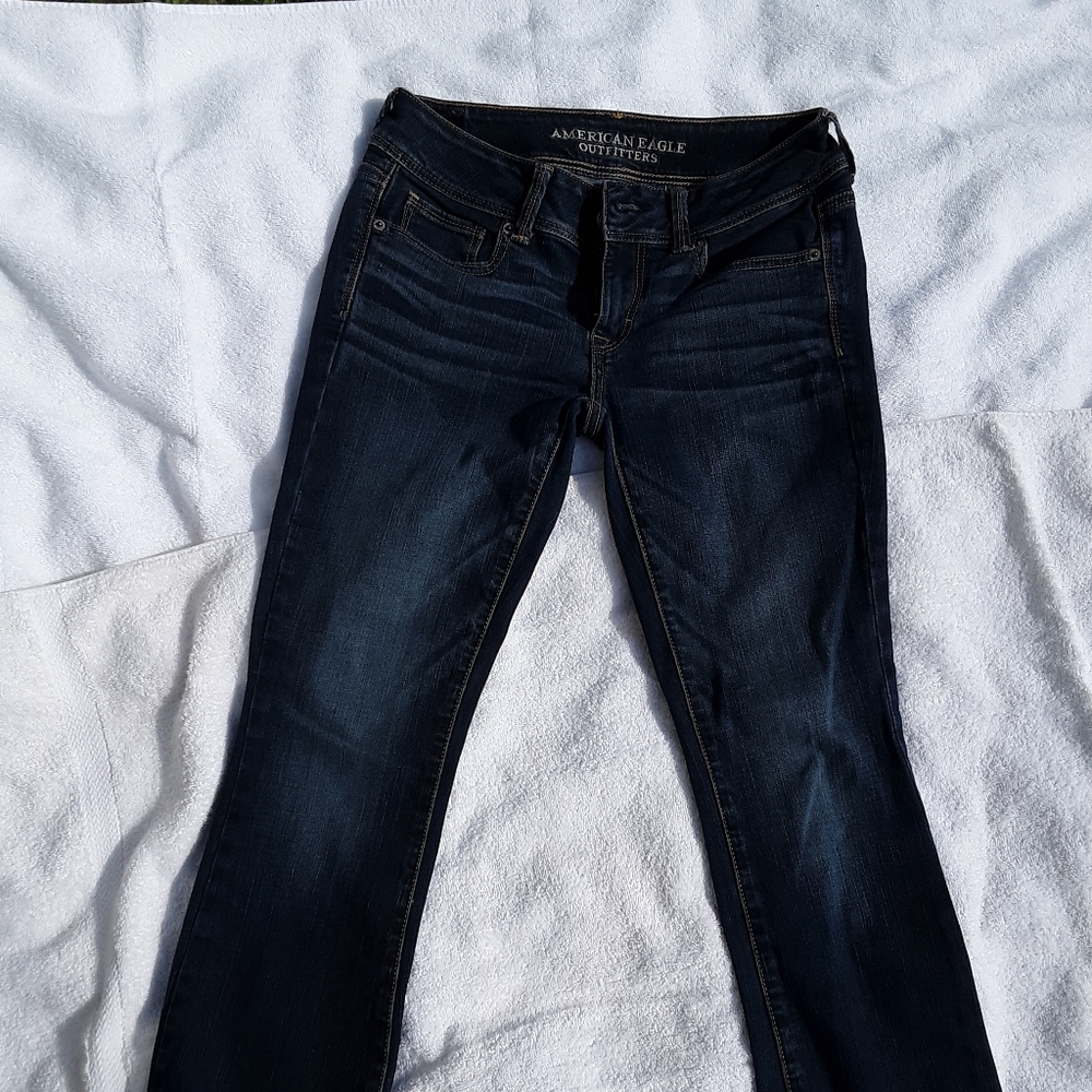 Ladies American eagle jeans